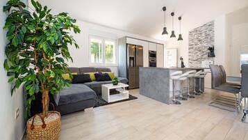 غرفة المعيشة