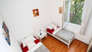 House - Villa With Infinity Pool in Kakma (Polaca)