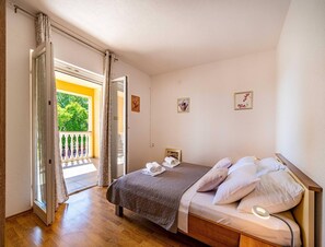 House - Holiday Villas With Pools in Kakma (Polaca)