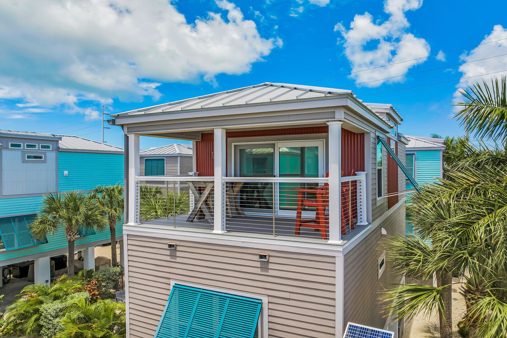 المنشأة من الخارج