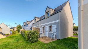 Apartment | Exterior - T. de Pentrez Ndeg58 - 3P4 (Saint-Nic)