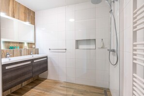 Apartment | Bathroom - 2 Person Apartment With sea View (De Koog)