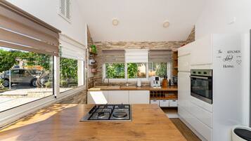 House | Private kitchen | High chair