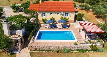 MY Dalmatia - Villa Sucic With Private Pool