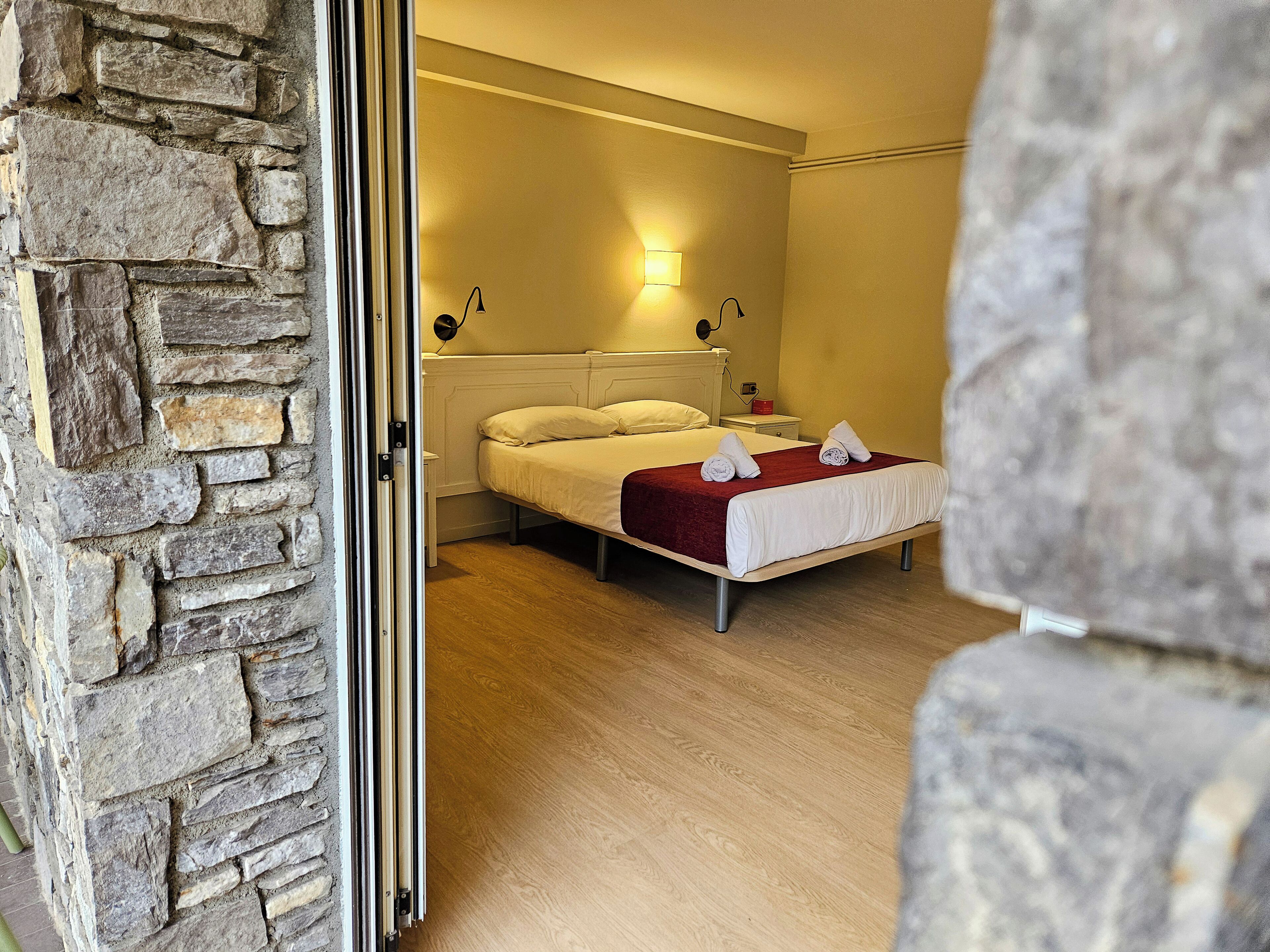 In-room safe, free WiFi