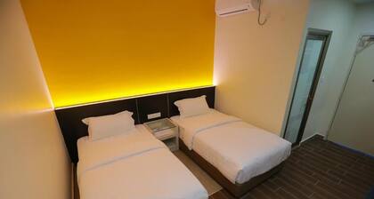 Pantai Regal Boutique Hotel