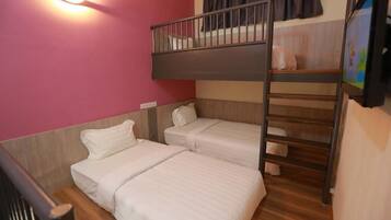 Soundproofing, free WiFi