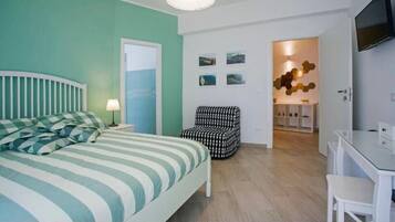 Deluxe-Doppelzimmer, Balkon, Blick auf den Innenhof