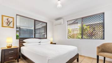 Apartment | 1 bedroom, iron/ironing board, bed sheets