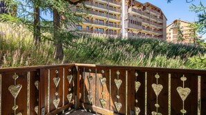 Apartment | Balcony - Peaceful Alpine Retreat in Risoul (Risoul)