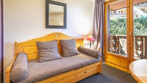 Apartment | Living room - Peaceful Alpine Retreat in Risoul (Risoul)