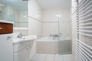 Bathroom - 4-person Apartment With Island-sea View (De Koog)
