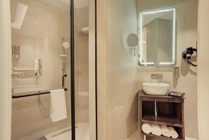 Elite Double Room | Bathroom - Hotel Urban chant (Rishikesh)