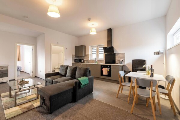 The Elderns Spacious 2br Netflix Parkingshops - Peterborough
