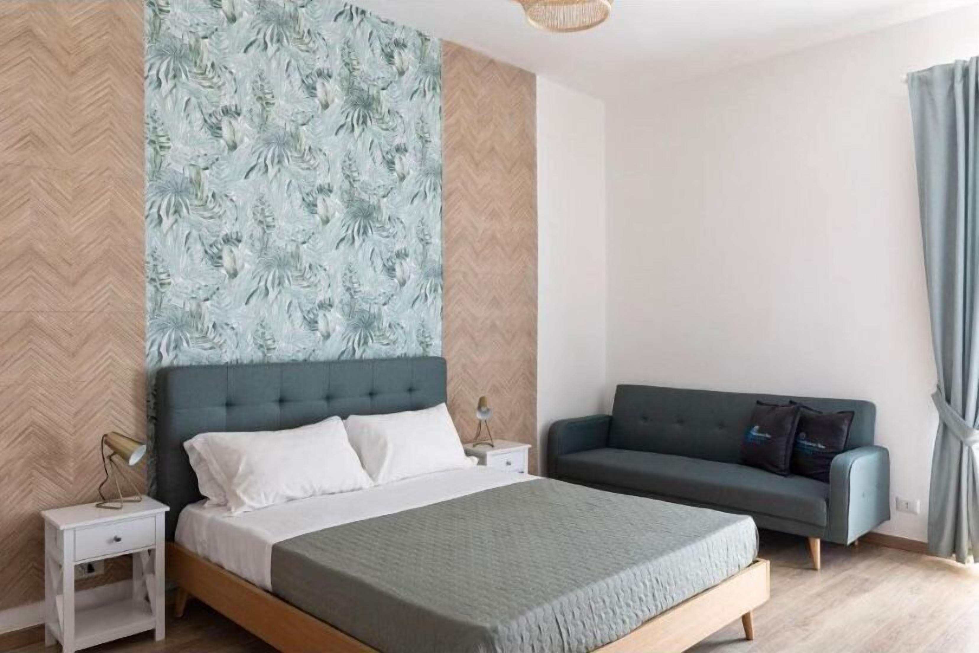 Comfort-Dreibettzimmer, Balkon, Stadtblick | Kostenloses WLAN