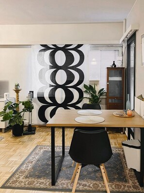 Dining - Bright Studio Apt. in Helsinki with Private Balcony (Helsinki)
