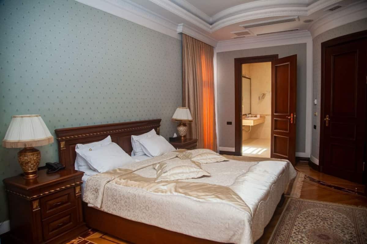 Wifi gratis y ropa de cama