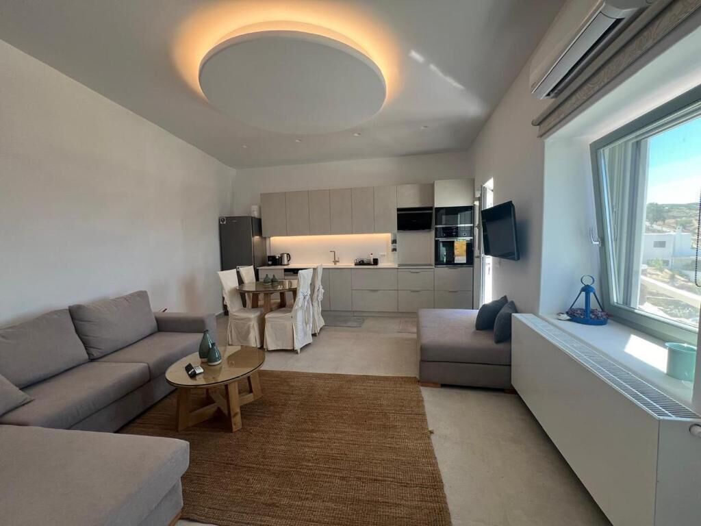 Familienapartment, 1 Schlafzimmer, Küche, Meerblick | Wohnbereich