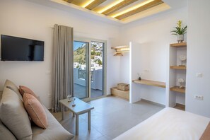 Deluxe Room, Balcony, Sea View | Desk, blackout drapes, soundproofing, iron/ironing board - Vivere Luxury Suites (Astypalaia)