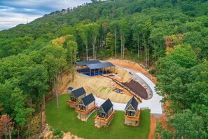 Exterior - Lookout Pickleball Stay & Play Mountain Retreat- All 4 cabins (Dade County)