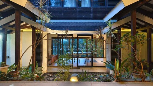 Cascade Villa by Z Vacations