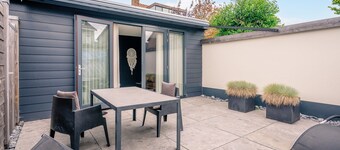 Charming 2-person Holiday Home on the Brink in De Koog