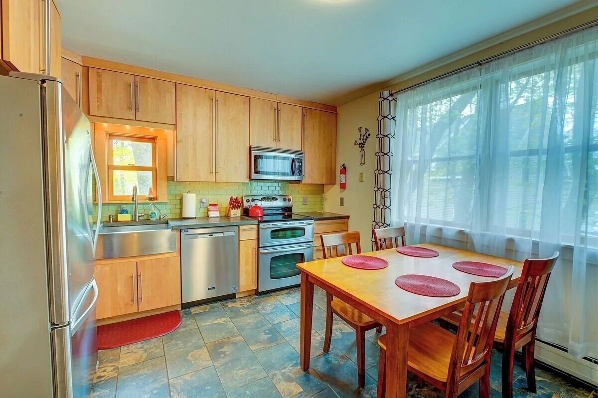 Mikrowelle, Ofen, Herdplatte, Geschirrspüler