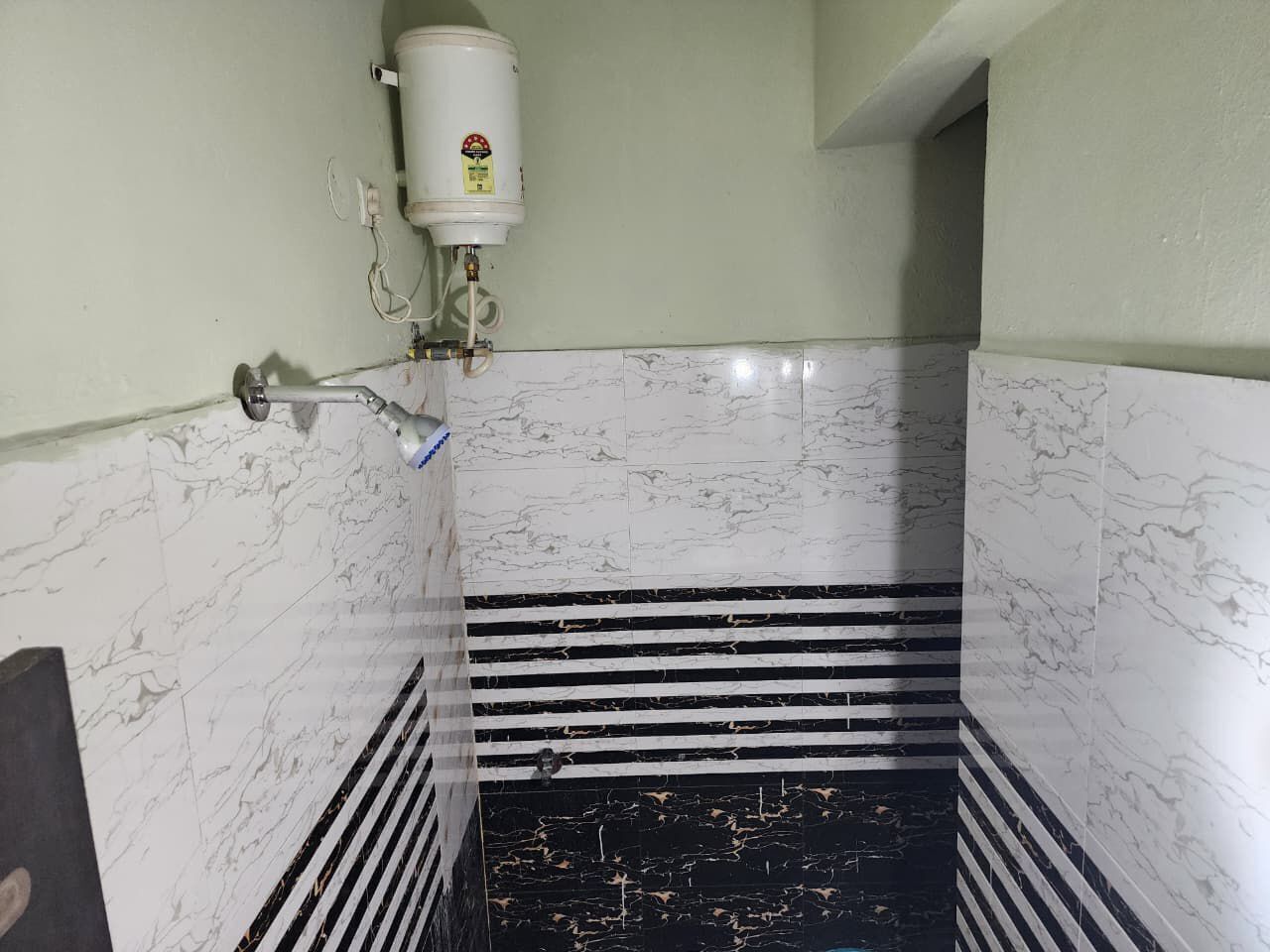 Shower, bidet