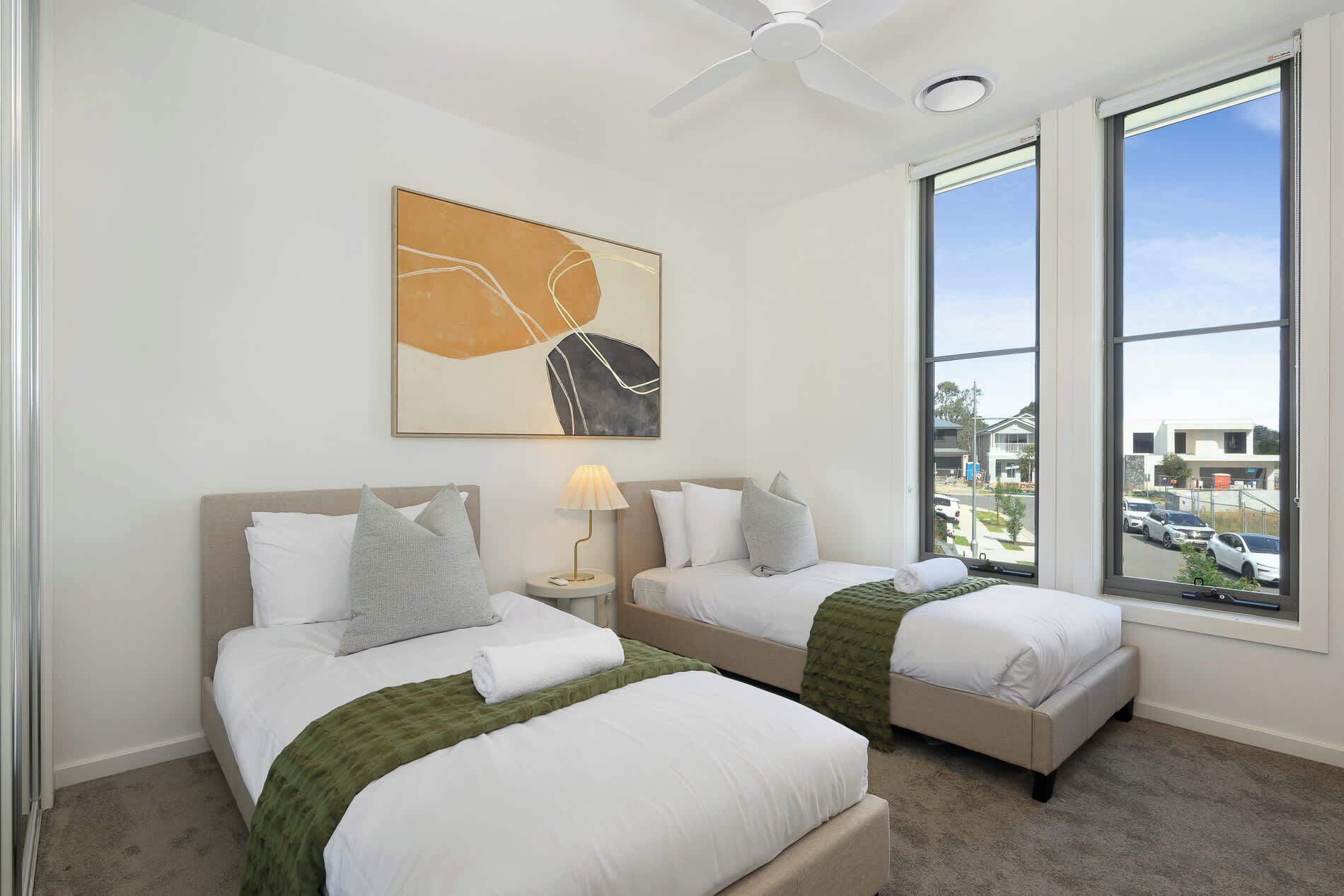 Iron/ironing board, WiFi, bed sheets