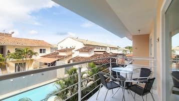 Departamento básico | Restaurante al aire libre