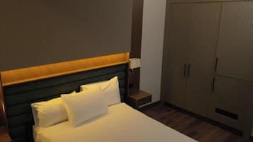 Standardzimmer | Schreibtisch, laptopgeeigneter Arbeitsplatz, kostenloses WLAN