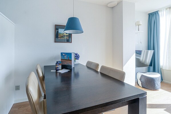 Apartment | Living room