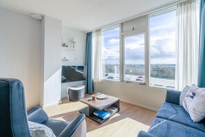 Apartment | Living room