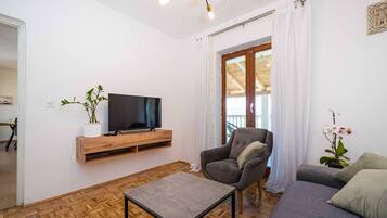 House | Living room