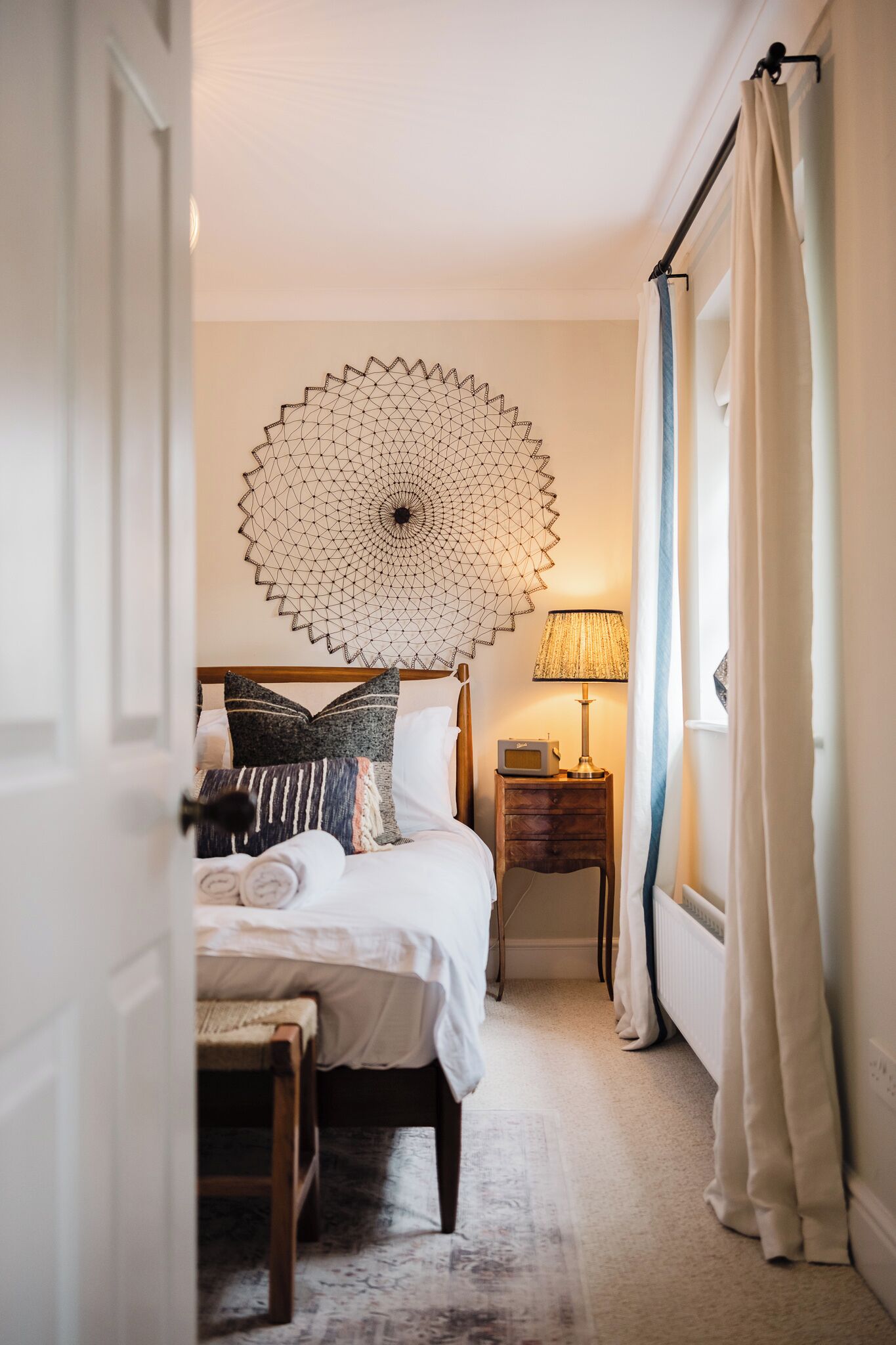 Iron/ironing board, free WiFi