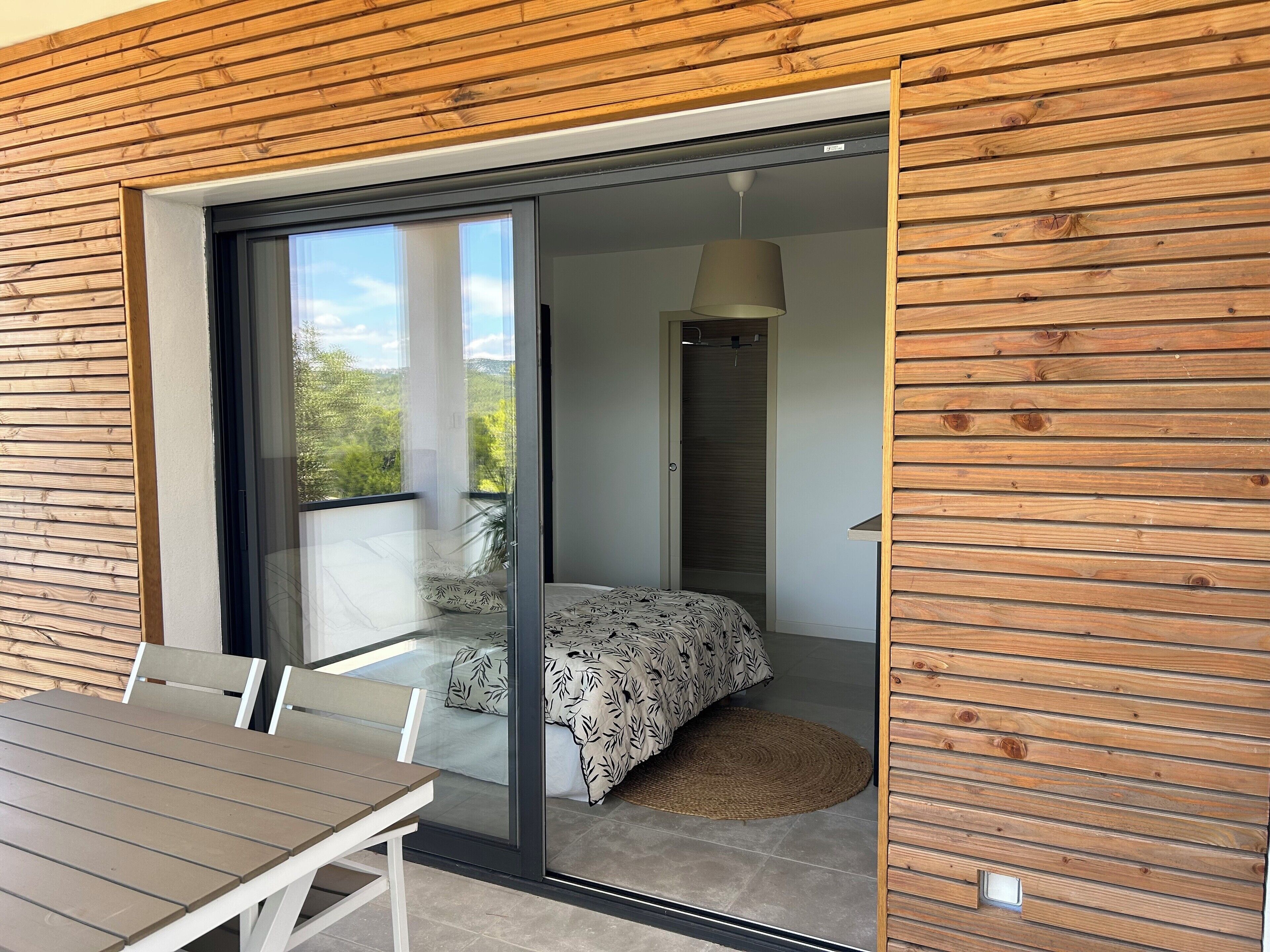 Internetforbindelse, sengetøj