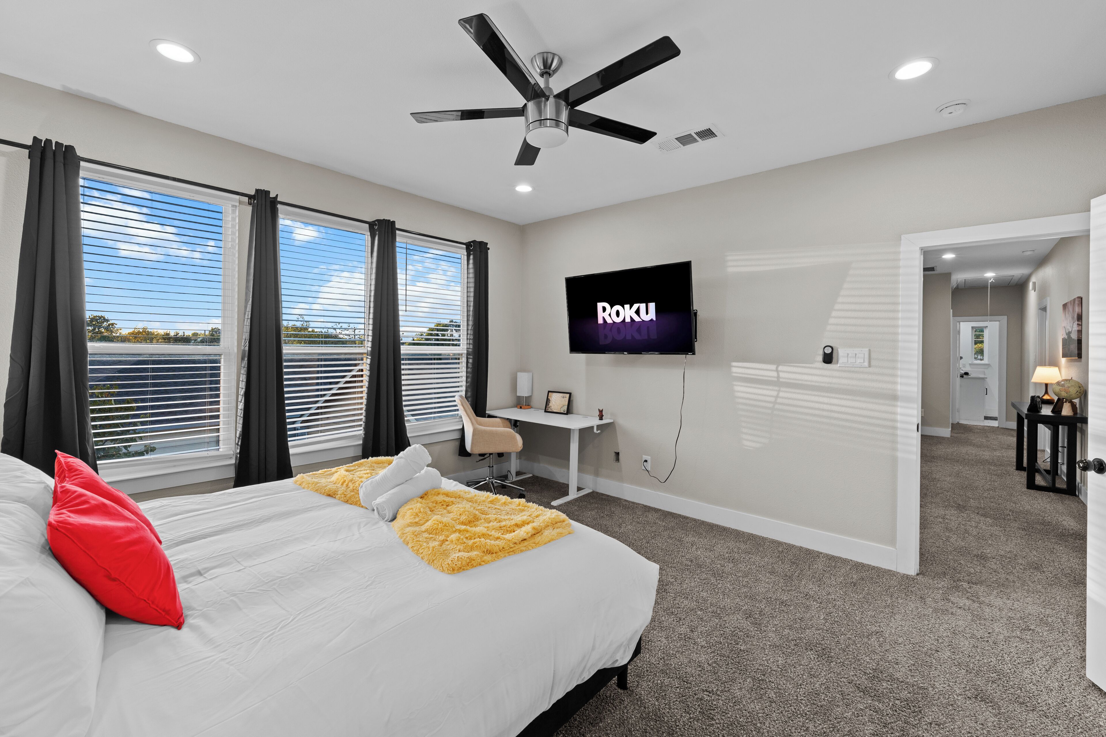 アイロン / アイロン台、WiFi、ベッドシーツ