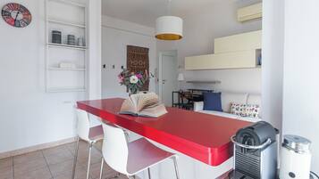 Departamento (1 Bedroom) | Comedor