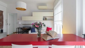 Apartament (1 Bedroom) | Menjador