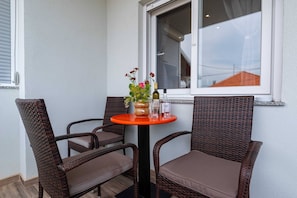 Balcony - Villa by Bacina Lakes for 25 Guests (Zadar)