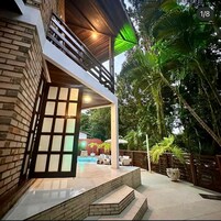 Dúplex Confort, 2 habitaciones, balcón, vistas al jardín | Wifi gratis y ropa de cama