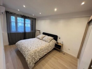 2 Schlafzimmer, Bügeleisen/Bügelbrett, Internetzugang, Bettwäsche