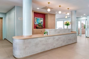 Lobby - Quality Suites Massy Palaiseau (Massy)