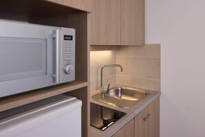 Room, 1 Queen Bed, Non Smoking (Upgrade) - Quality Suites Massy Palaiseau (Massy)