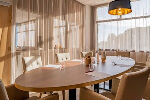 Meeting facility - Quality Suites Rochefort (Rochefort)