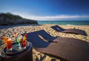 Bungalow, Multiple Bedrooms, Accessible, Smoking | Beach