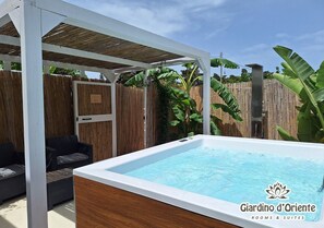 Superior Room, Patio, Garden View | Terrace/patio - Giardino D'Oriente Rooms & Suites (Otranto)
