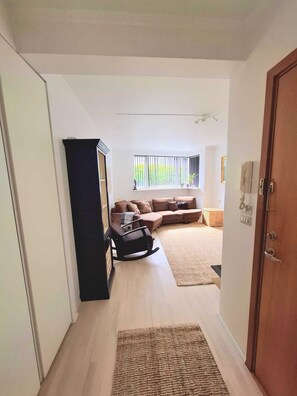 Smart TV - Cozy 1-bedroom apartment in Reykjavík city center (Reykjavík)