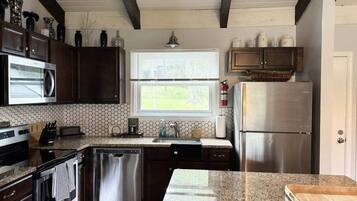 Microwave, oven, stovetop, dishwasher