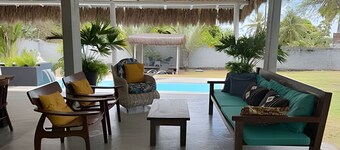 Oceana Suites Casa Algaroba